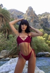 Bordowy zestaw bikinibordowy Victoria – styl glamour na wakacje