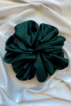 duża gumka do włosów zielona Scrunchie Maxi Elegant Green