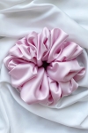 duża gumka do włosów różowa Scrunchie Maxi Baby Pink
