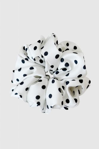 duża gumka do włosów w groszki Scrunchie Maxi Dalmatino
