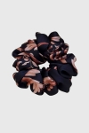Scrunchie Medium gumka do włosów czarna ze złotym wzorem – Black Truffle