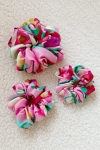gumka do włosów kwiatowy wzór Scrunchie Medium Hibiscus