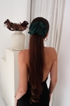 gumka do włosów zielona Scrunchie Maxi Elegant Green – fryzura kucyk