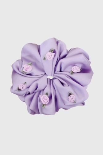 Scrunchie Maxi gumka do włosów liliowa z różyczkami 3D – Fairy Dust