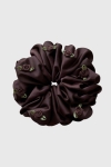 Scrunchie Maxi gumka do włosów czekoladowa z różyczkami 3D – Chocolate Mousse