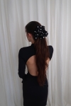 Scrunchie Maxi gumka do włosów czarna w groszki – Black Swan