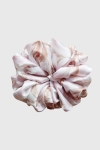 Scrunchie Maxi gumka do włosów różowa w złoto-białe wzory – Rose Latte