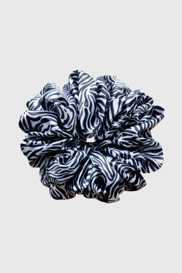 Scrunchie Maxi gumka do włosów z motywem zebry – Wild Desire