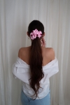 Scrunchie Medium gumka do włosów różowa z różyczkami 3D – Rose Cocktail