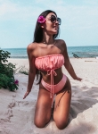 stylowy brzoskwiniowy dół bikini – plażowa kolekcja 2025