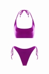 fioletowy top bikini i dół stroju kąpielowego z wiązaniem